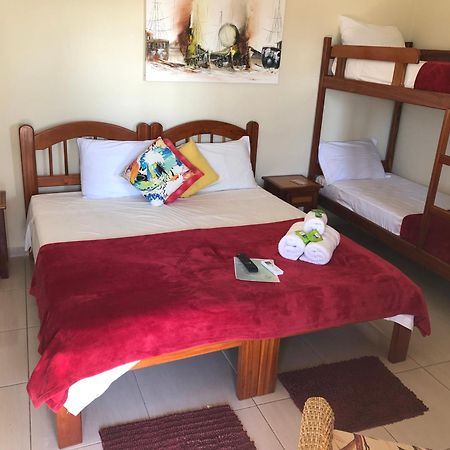 Black Point Beach Club Marica Ngoại thất bức ảnh